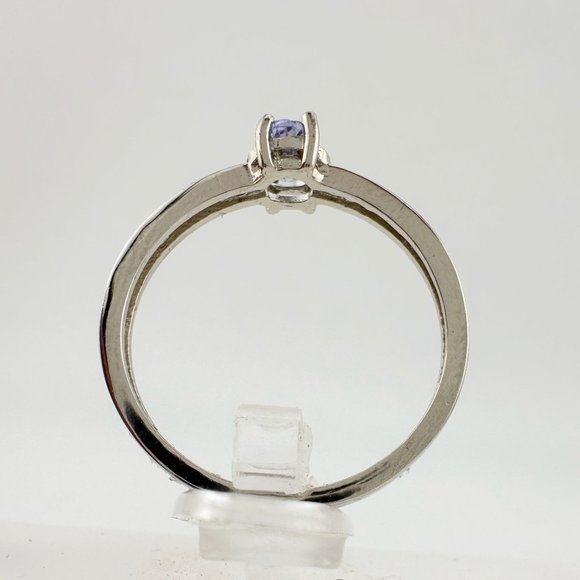 Beautiful Oval Tanzanite Ring with Diamond Accent - Sterling Silver Size 8.25 - Picture 4 of 11